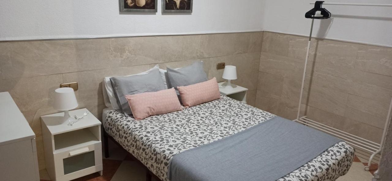 Acogedor apartamento ¡A 10 minutos del centro de Málaga! Apartamento Exterior foto